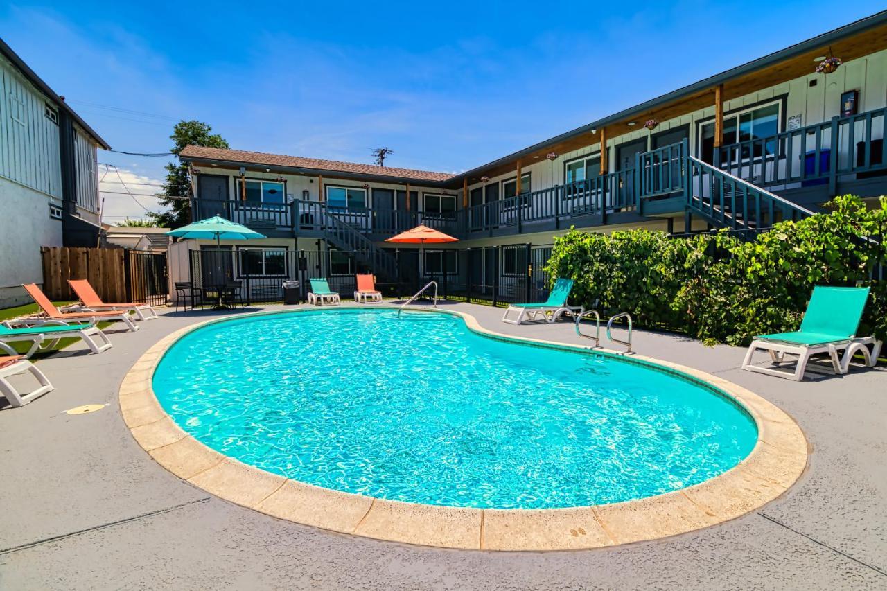 Valley Motel Ramona